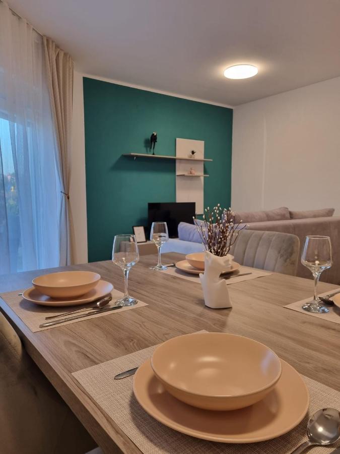 Apartmani Toni Drniš Екстериор снимка