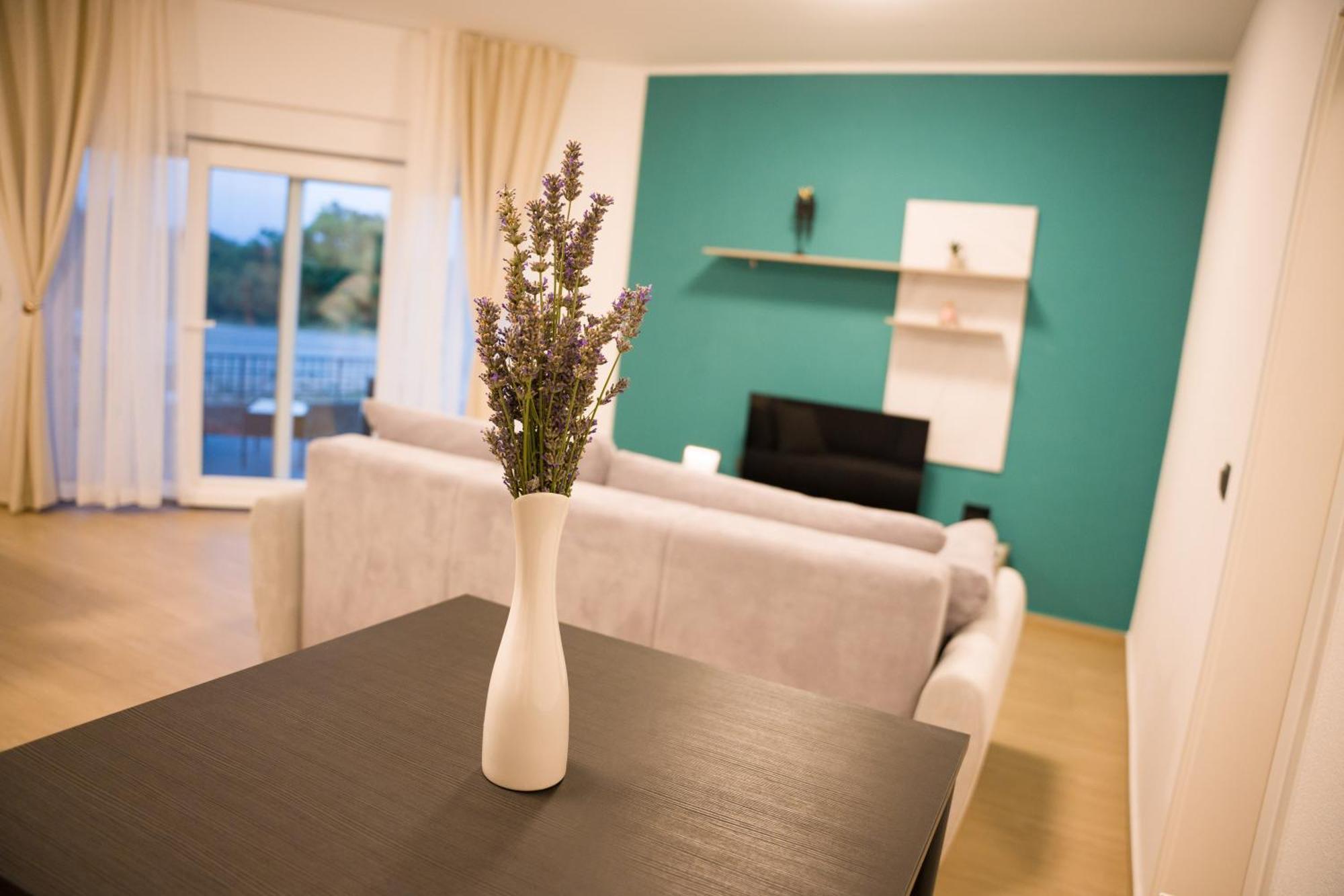 Apartmani Toni Drniš Екстериор снимка